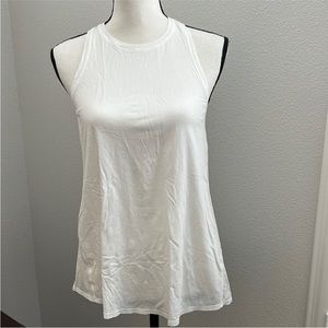 Lululemon all tied up tank in white size 6